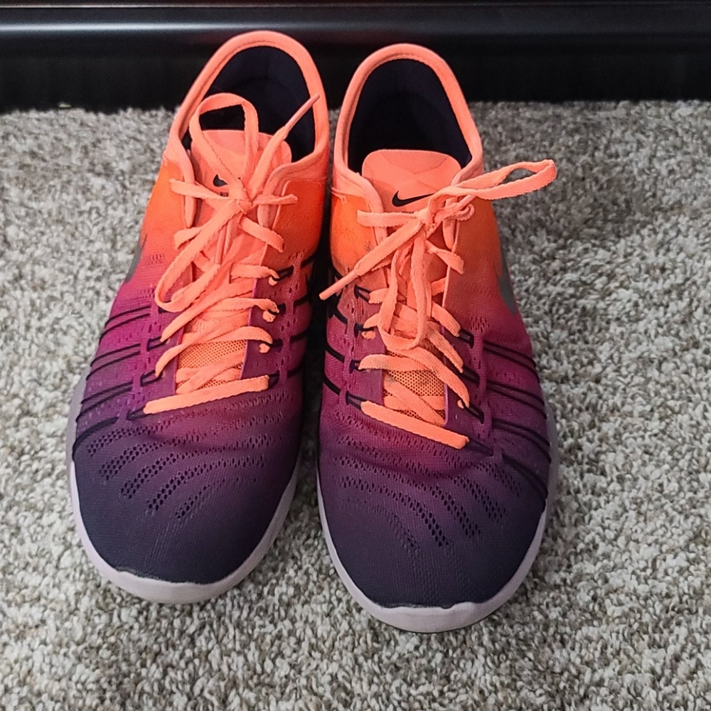 Nike free tr6
